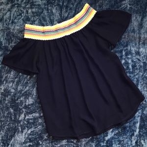 A’GACI Off-the-Shoulder Blouse